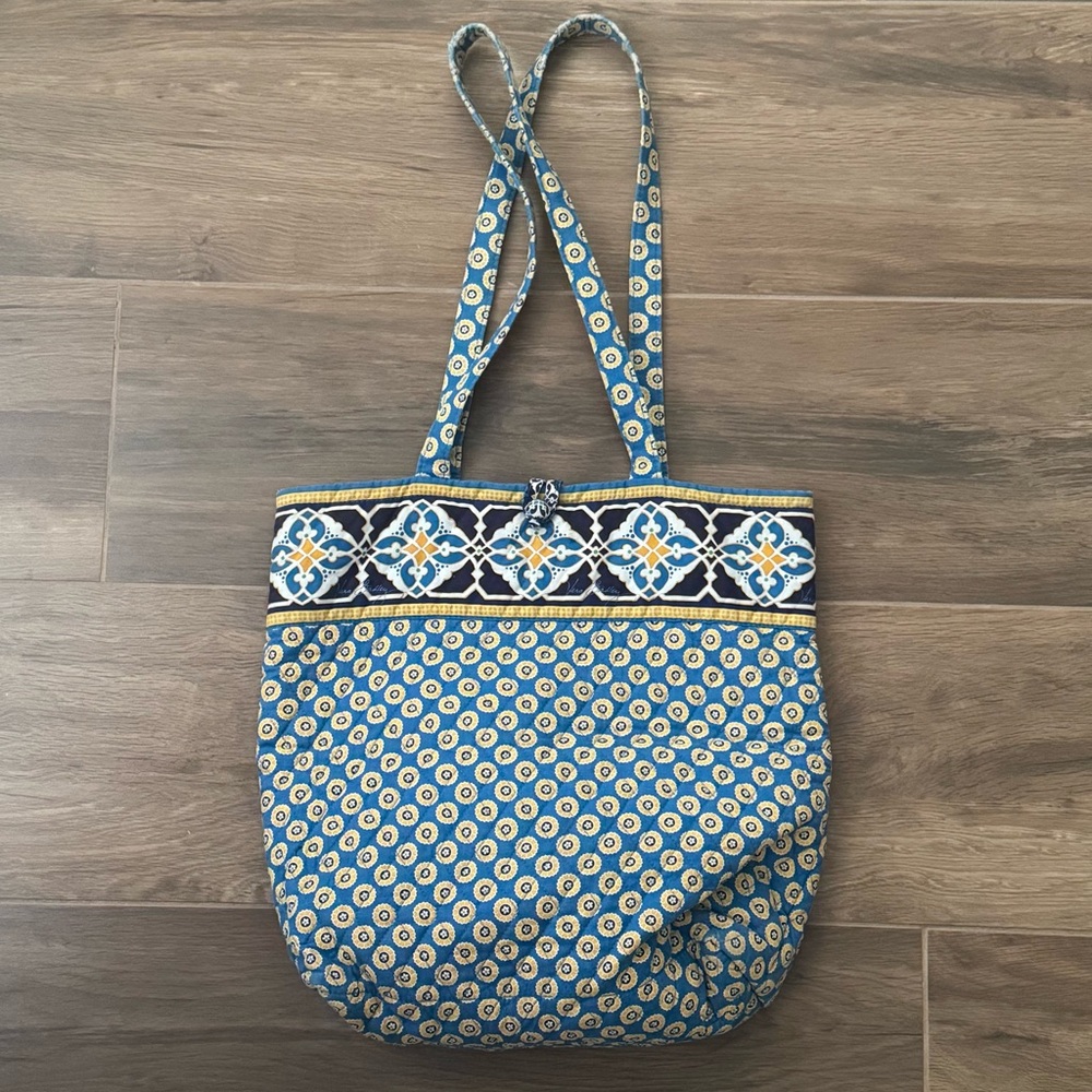 VERA BRADLEY Riviera Blue Mosaic Tote Bag